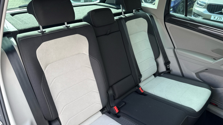 Volkswagen Tiguan 1.5 TSI 150 Elegance 5dr DSG Petrol Estate